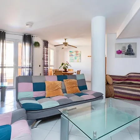 Family -3 Bedrooms And Rooftop El Medano (Tenerife)