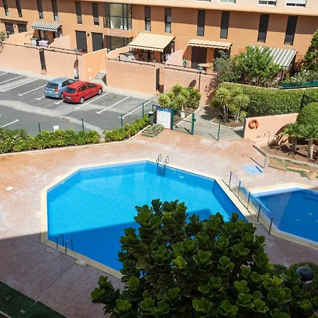 Family -3 Bedrooms And Rooftop Apartment El Medano (Tenerife)