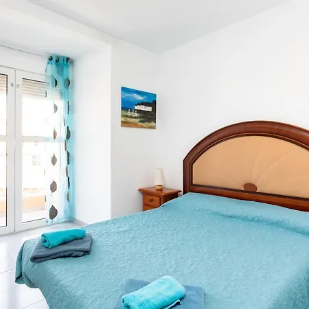 Family -3 Bedrooms And Rooftop El Medano (Tenerife)