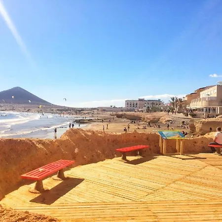 Family -3 Bedrooms And Rooftop Apartment *